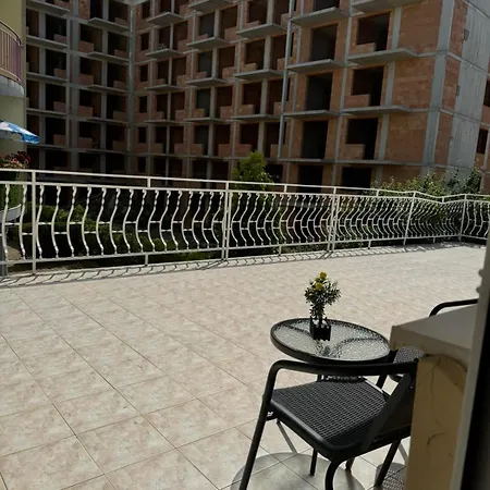 александър *