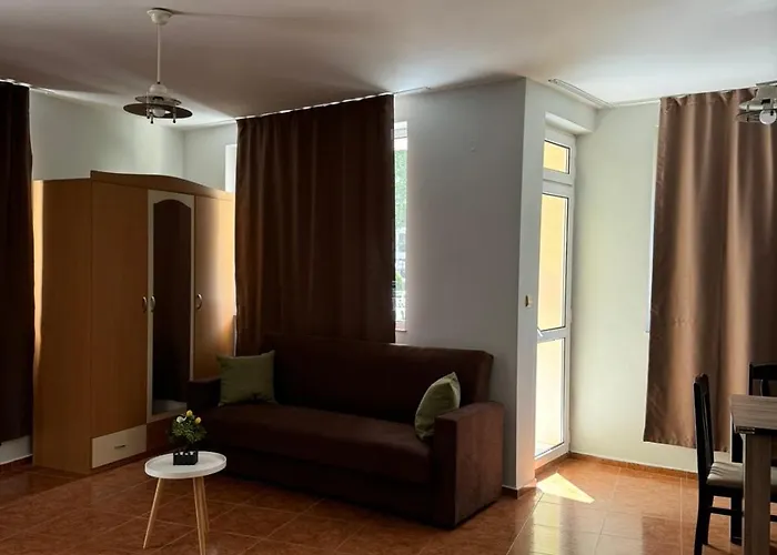 александър Apartman Napospart